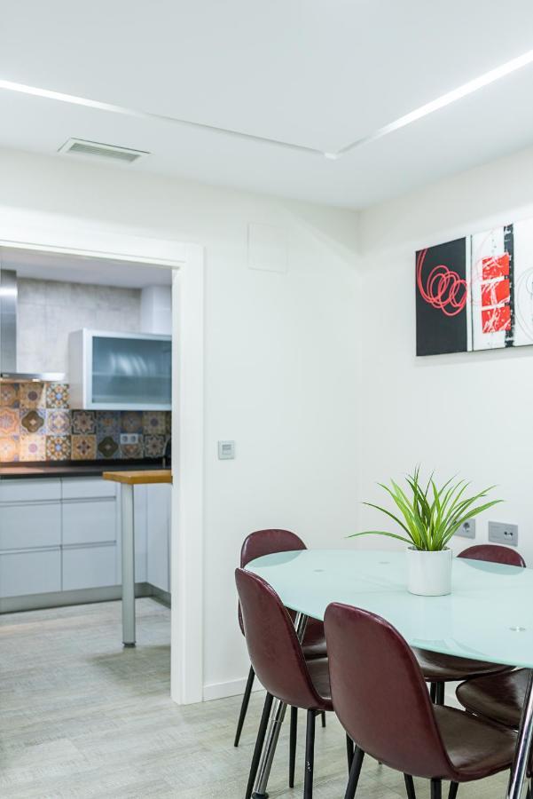 Moderno Apartamento Centro กรานาดา ภายนอก รูปภาพ