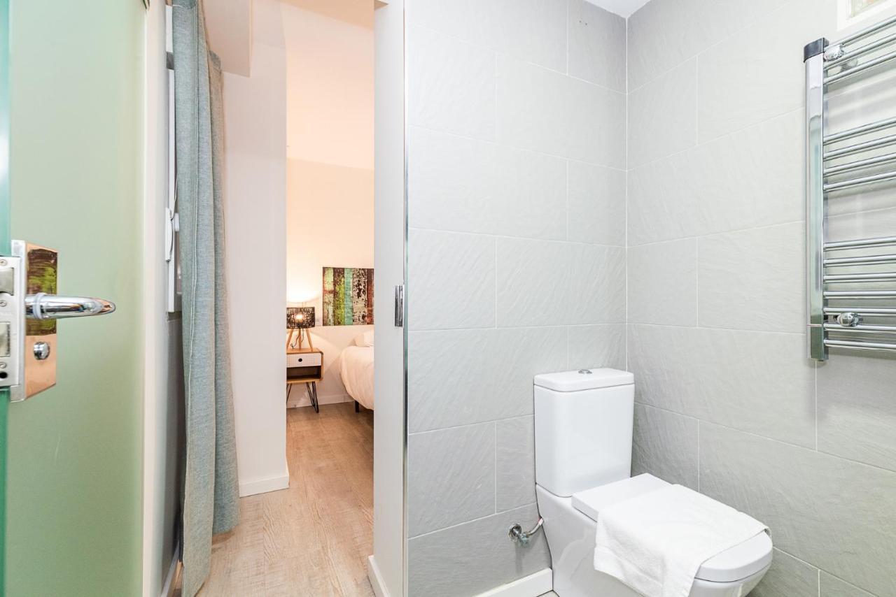 Moderno Apartamento Centro กรานาดา ภายนอก รูปภาพ