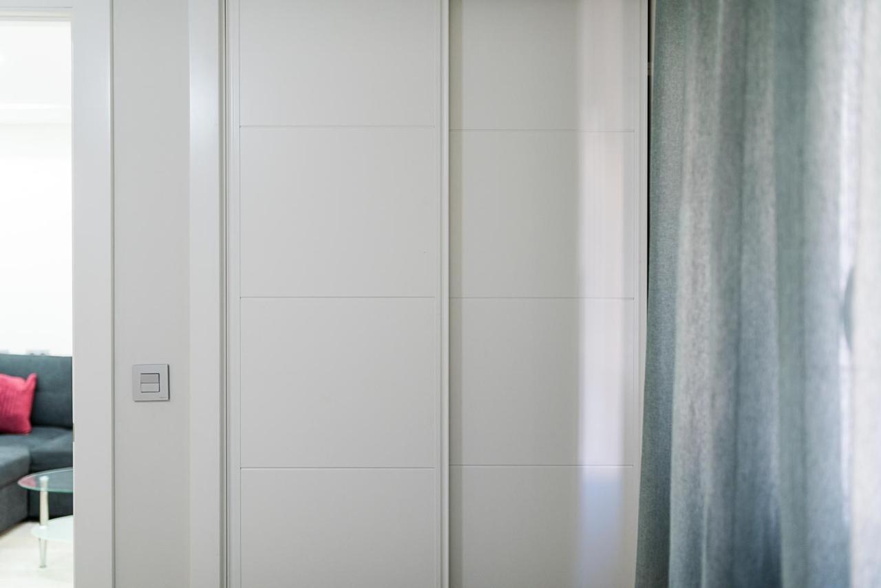Moderno Apartamento Centro กรานาดา ภายนอก รูปภาพ