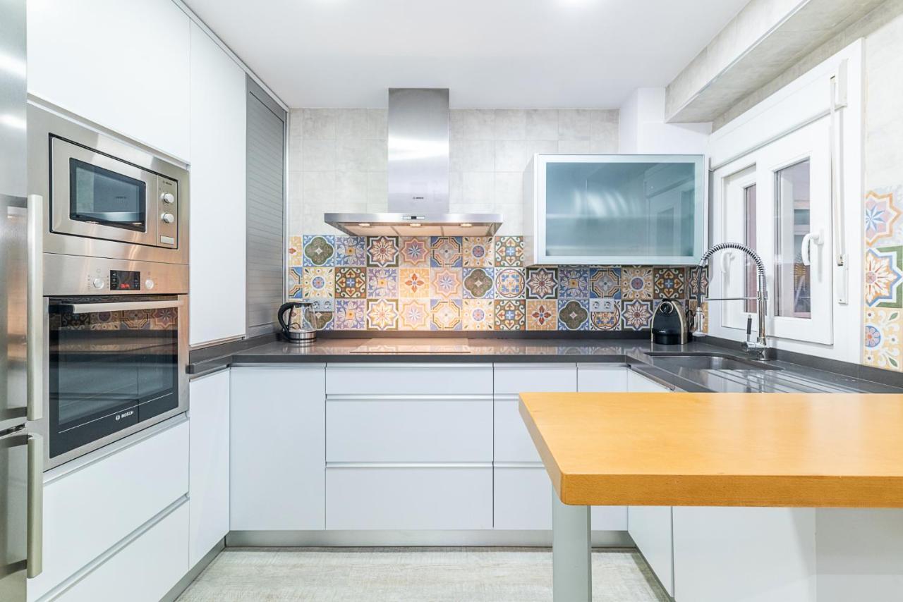 Moderno Apartamento Centro กรานาดา ภายนอก รูปภาพ